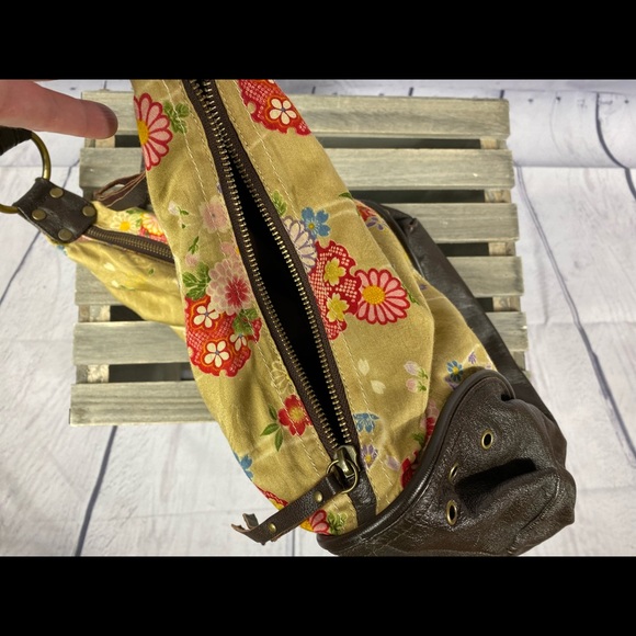 Boho Floral Golden Shoulder Bag - Picture 2 of 12